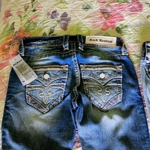 Rock revival  daytrip bke 24